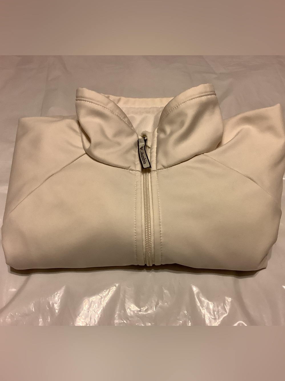 Columbia ladies, Valencia Peak, soft shell jacket style, WL6579.